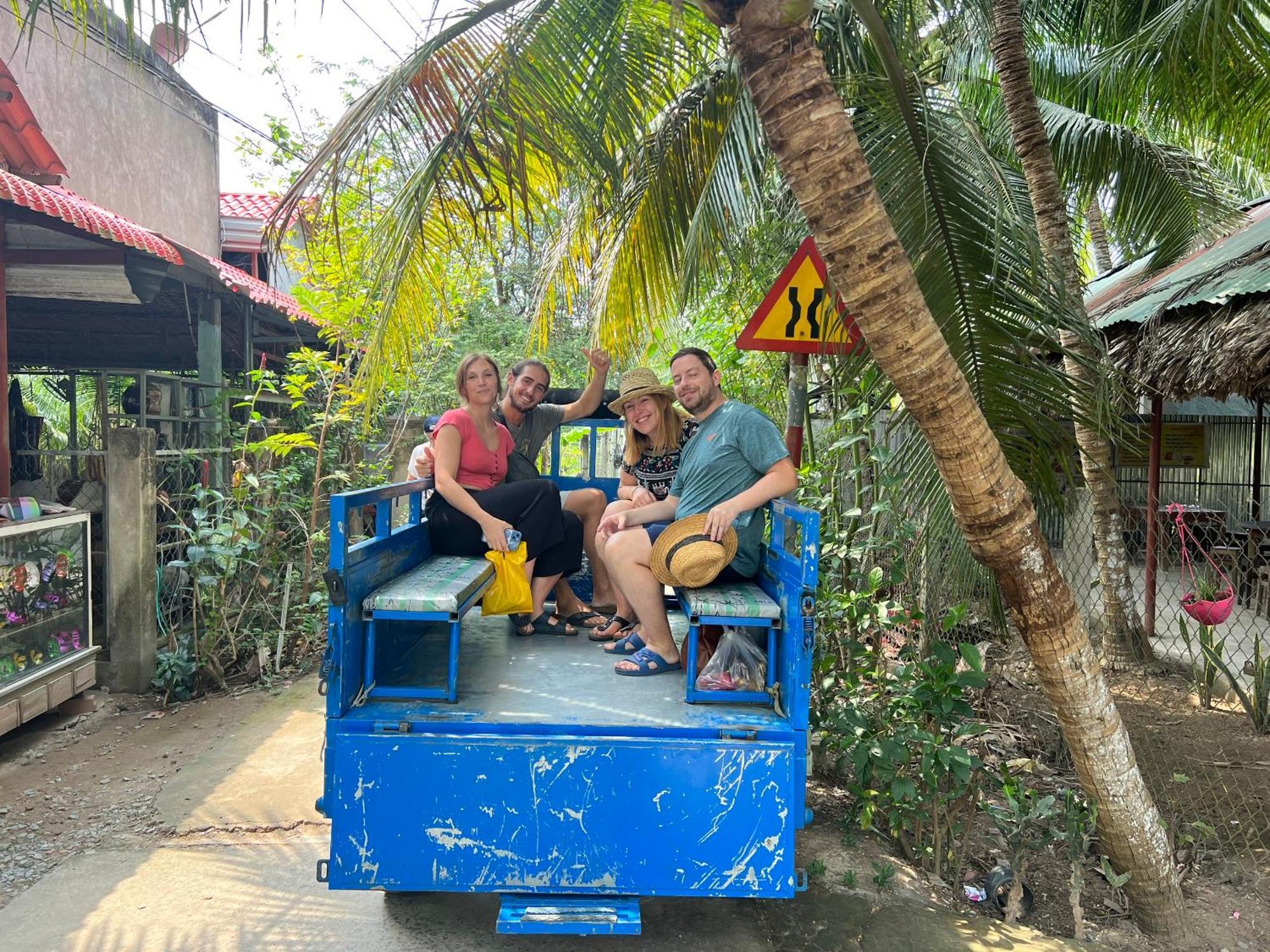 Hide Away Bungalows In Ben Tre City מראה חיצוני תמונה